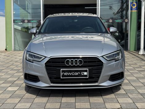 Audi A3 Sedan Prestige Plus 1.4 TFSI Flex Tip