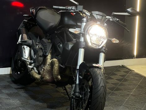 Ducati MONSTER 821 Dark