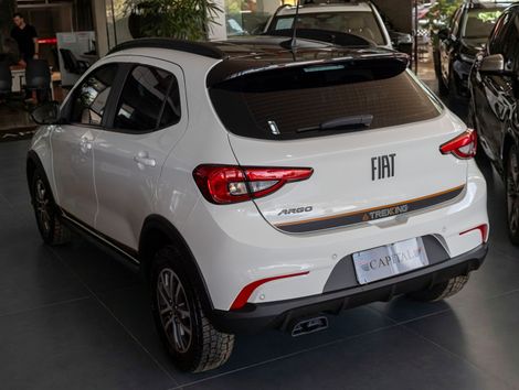 Fiat ARGO TREKKING 1.3 8V Flex