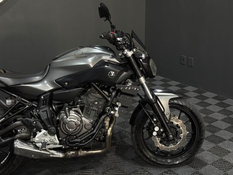YAMAHA MT-07/MT-07 ABS 689cc