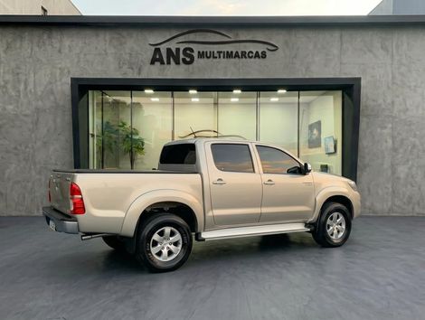 Toyota Hilux CD SRV 4x2 2.7 Flex 16V Aut.