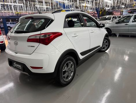 Hyundai HB20X Style 1.6 Flex 16v Mec.
