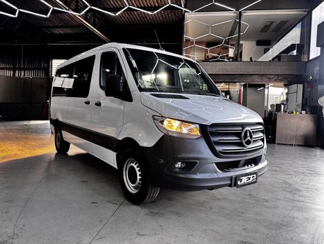 Mercedes Sprinter 417 VAN L.T.A. 16L Diesel (E6)
