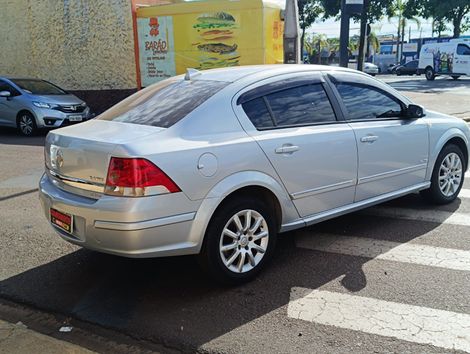 Chevrolet Vectra Elite 2.4 MPFI 16V FlexPower Aut.