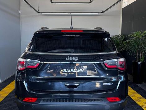 JEEP 2.0 16V FLEX LONGITUDE AUTOMÁTICO