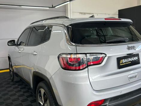 JEEP 2.0 16V FLEX LONGITUDE AUTOMÁTICO