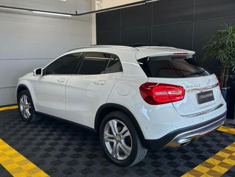MERCEDES-BENZ 2.0 16V TURBO GASOLINA SPORT 4P AUTOMÁTICO