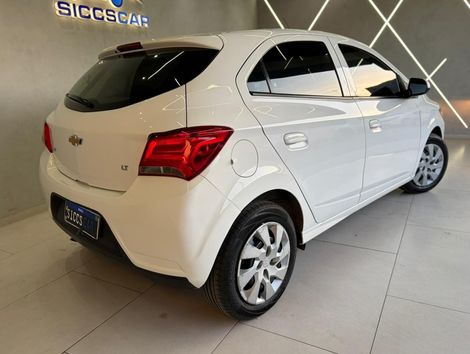 Chevrolet ONIX HATCH LT 1.0 8V FlexPower 5p Mec.
