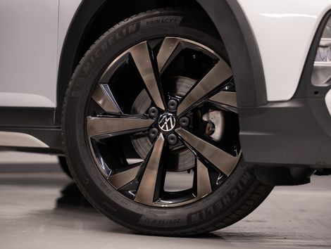 VolksWagen Nivus Highline 1.0 200 TSI Flex Aut.