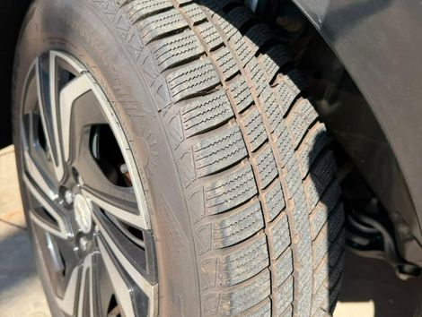 Chevrolet ONIX SEDAN Plus LT 1.0 12V Flex 4p Mec.