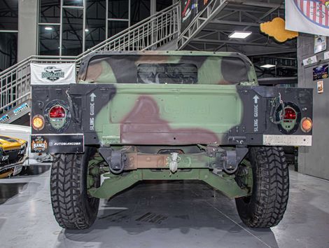 AM Gen AM GENERAL M998 HMMWV 1987
