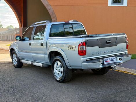 Chevrolet S10 P-Up Executive 2.4 MPFI F.Power CD