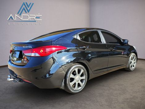 Hyundai Elantra GLS 1.8 16V Aut.