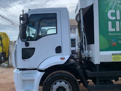 FORD CARGO 1723 E Turbo 2p (diesel)(E5)
