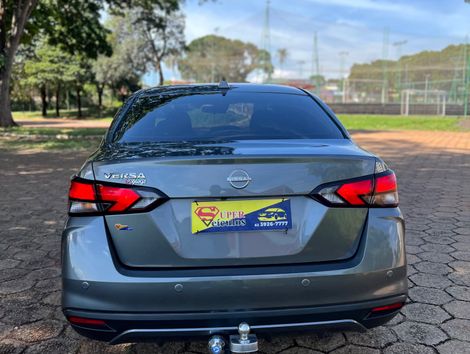 Nissan VERSA Advance 1.6 16V Flex Aut.