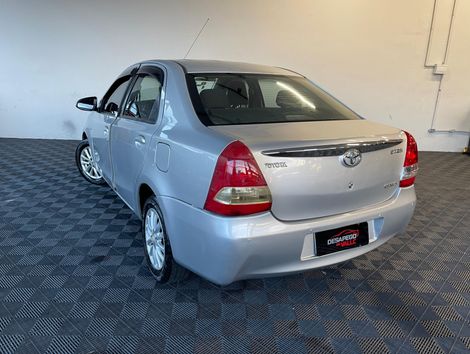 Toyota ETIOS XLS Sedan 1.5 Flex 16V 4p Mec.
