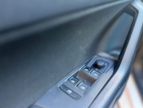 VolksWagen Nivus Highline 1.0 200 TSI Flex Aut.