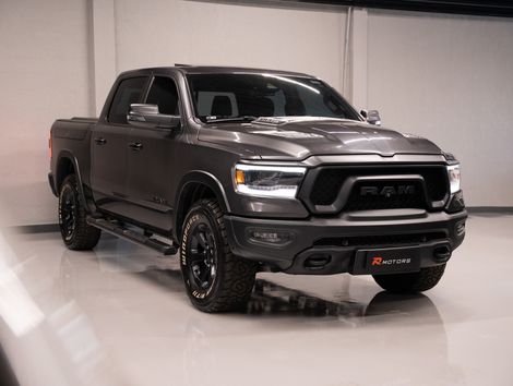 RAM 1500 REBEL 5.7 HEMI CD V8 4x4 Aut.