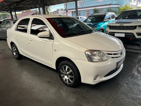 Toyota ETIOS X Sedan 1.5 Flex 16V 4p Mec.