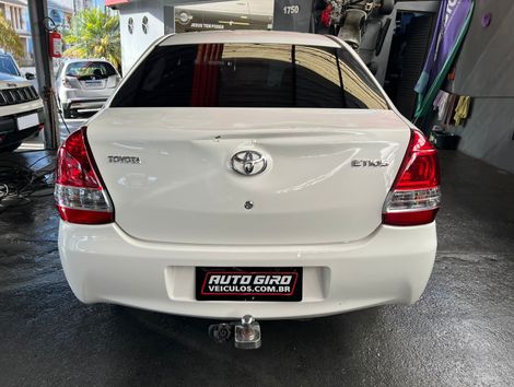 Toyota ETIOS X Sedan 1.5 Flex 16V 4p Mec.