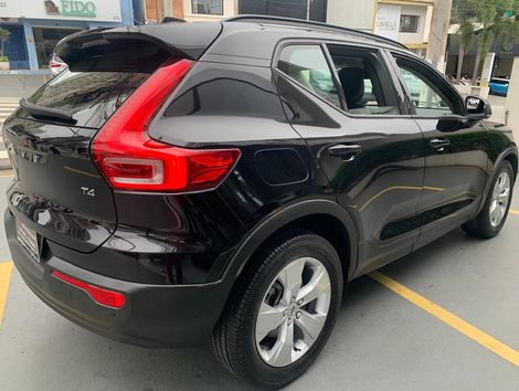 Volvo XC 40 T-4 2.0 190cv FWD