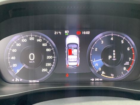 Volvo XC 40 T-4 2.0 190cv FWD