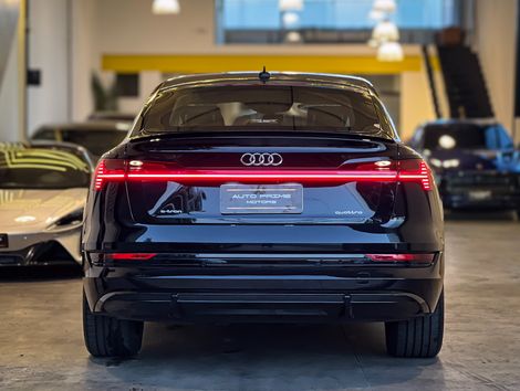 Audi E-TRON Sportb. Perf.Black Aut.(Elétrico)