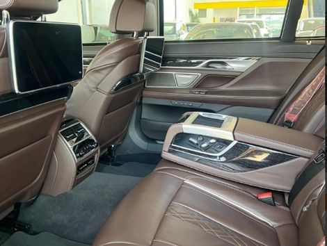 BMW 745Le M Sport Sedan 3.0 V6 Aut. (Híb.)