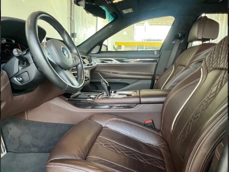 BMW 745Le M Sport Sedan 3.0 V6 Aut. (Híb.)
