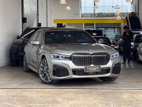 BMW 745Le M Sport Sedan 3.0 V6 Aut. (Híb.)