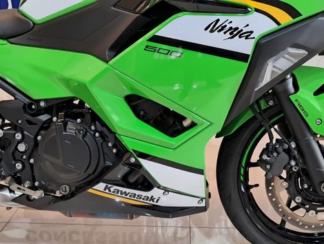 KAWASAKI NINJA 500 SE