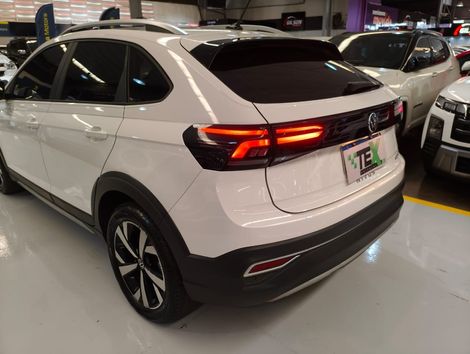 VolksWagen Nivus Highline 1.0 200 TSI Flex Aut.