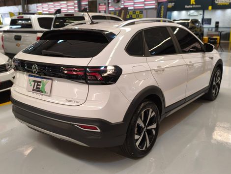 VolksWagen Nivus Highline 1.0 200 TSI Flex Aut.