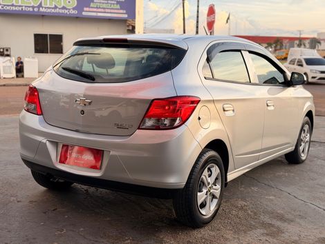 Chevrolet ONIX HATCH LT 1.0 8V FlexPower 5p Mec.