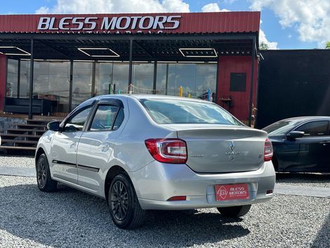 Renault LOGAN Expression Flex 1.6 16V 4p