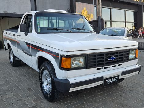 Chevrolet D-20 S 3.9/4.0 Turbo Diesel