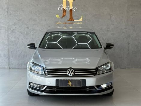 VolksWagen Passat TB 2.0 FSI/TSI 211cv Tiptronic 4p