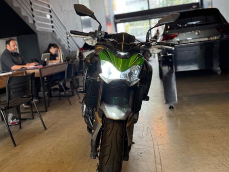 KAWASAKI Z 900