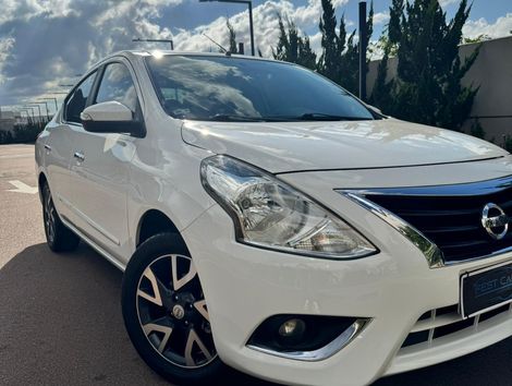 Nissan VERSA UNIQUE 1.6 16V FlexStart 4p Aut.