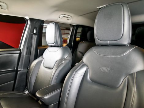 Jeep Renegade Long. T270 1.3 TB 4x2 Flex Aut.