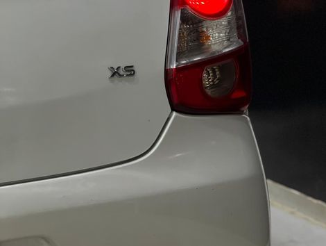 Toyota ETIOS XS 1.5 Flex 16V 5p Mec.