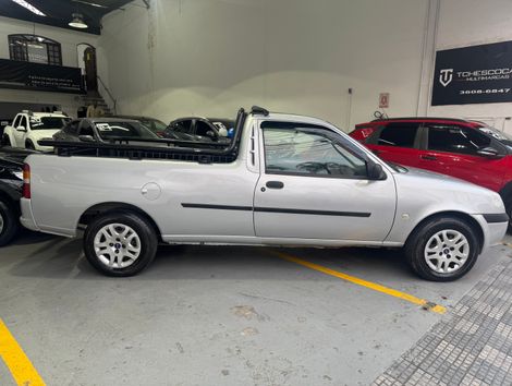 Ford Courier 1.6 L/ 1.6 Flex