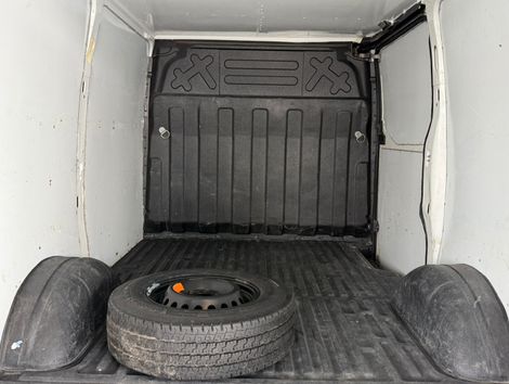 IVECO DAILY FURGÃO 30-130 2.3 12m³ (Diesel) 