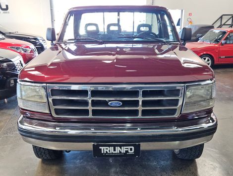 Ford F-1000 XLT 4x4 Diesel Turbo