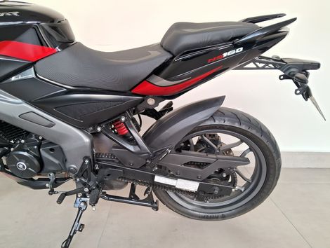 BAJAJ DOMINAR NS160