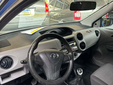 Toyota Corolla Fielder SW 1.8/1.8 XEi Flex Aut.