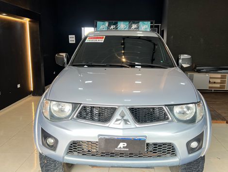 Mitsubishi L200 Triton HPE 3.2 CD TB Int.Diesel Aut