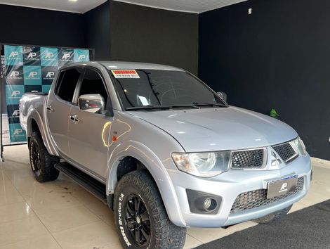 Mitsubishi L200 Triton HPE 3.2 CD TB Int.Diesel Aut