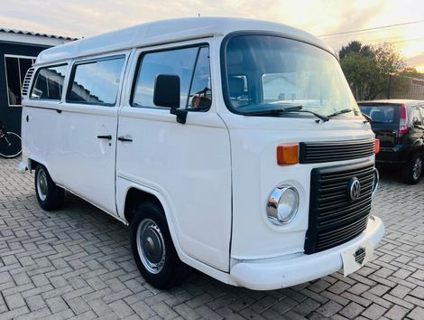 VolksWagen Kombi Lotação 1.4 Mi Total Flex 8V