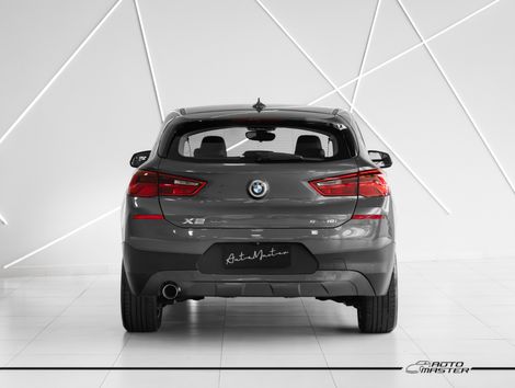 BMW X2 SDRIVE 18i 1.5 ActiveFlex 136cv Aut.